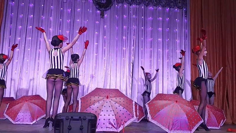 11  Прогулка по Парижу.