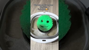 Little pan, big results#goodwill #recycle #asmr #cleantok #fypシ #foryou