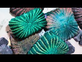 GYM CHALK GRITTY AND SOFT ASMR