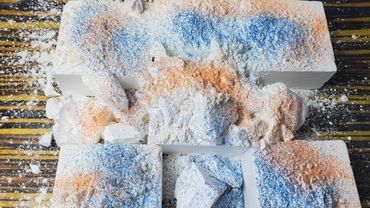 7 BLOCKS ADER GYM CHALK TOPPED W SQUEAKY CORNSTARCH CRUMBLE-ASMR