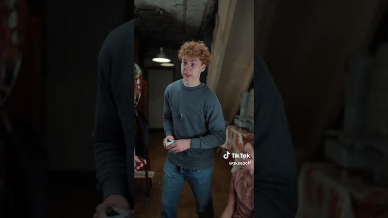 ❗Чем покрылась девочка?😬😰 #pov #story @skeepoff