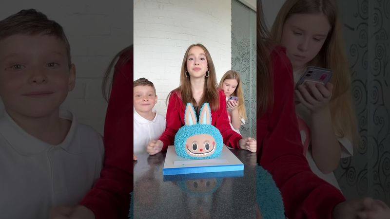 снимай под мой новый трек лабубу @wowveronica