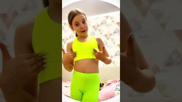 #stretching #training #sports   on new clothes for gymnastics and dancing. New cycling shorts.