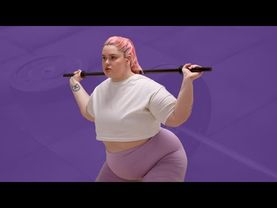 حقنة للست التخينة 💉 عضل السن دخل بالعافية وكان هيتكسر جوي عضلة الست