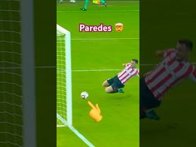 Insane GOALLINE SAVE by Paredes 🥶