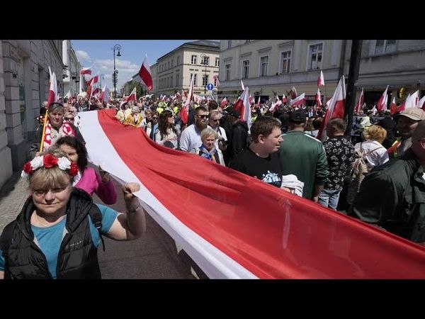 Poland's presidential candidates Trzaskowski and Nawrocki hold their final campaign rallies