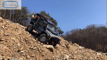 Traxxas TRX4 Land rover Defender offroad trail(no music) Rc car