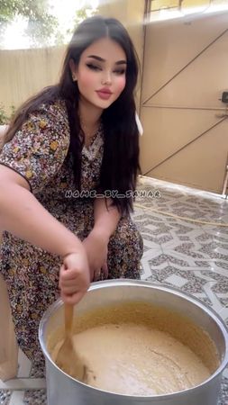 لۆمەم نەکەى ئەگەر ڕۆژێ  ئەم هەست و سۆزەم بۆت نەما باى دڵڕقیت هات و بر...