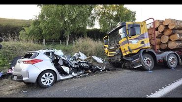 ЖЕСТКИЕ аварии на дороге! Жесть! 18+