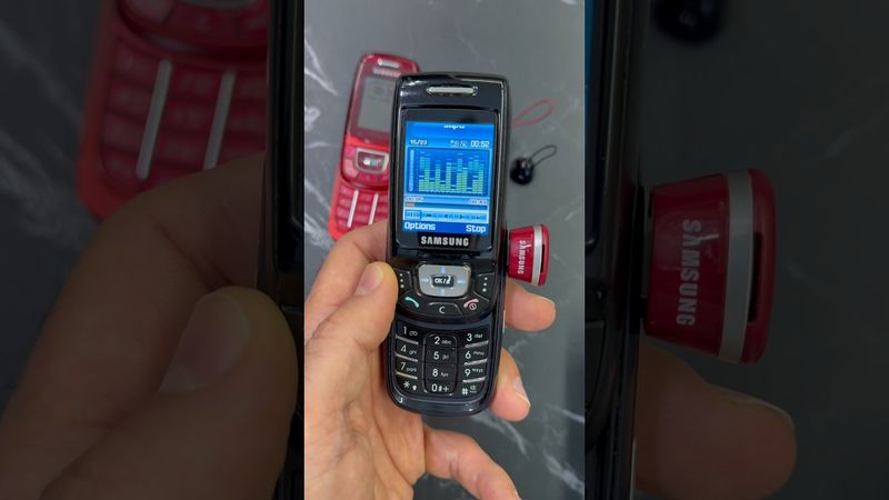 Samsung d500 , e630 #samsung #retro #tech #smartphone