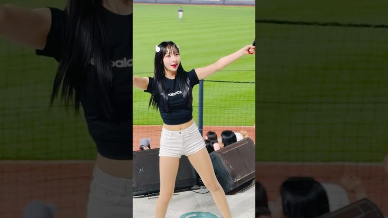 이 응원가 레트로다! #정희정 #정희정치어리더 #ktwiz #kt위즈 #kt위즈치어리더