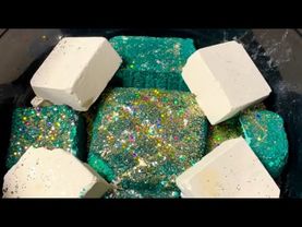 Teal & White Fresh Chalk