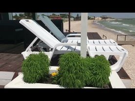 Кирилловка: ПРЯМО У МОРЯ! Пляжные коттеджи "МАКАО". Телефон (096)679-82-86. Коса Пересыпь 15.07.2021