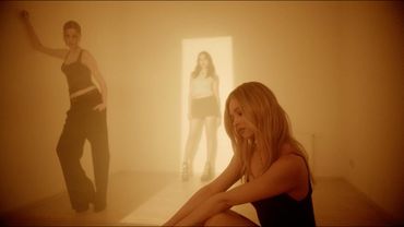 SEREBRO - Дай мне шанс (Премьера клипа 2025)