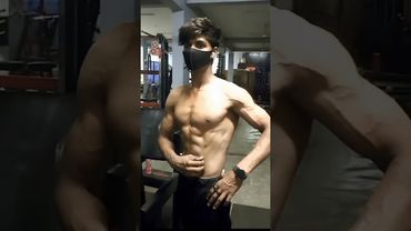 18 year fitness boy abs lover baicep love #gym #share #reels #youtube #subscribe #fitness #boy