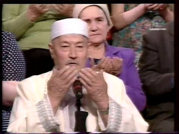 Мэлс Қосымбаев пен Ғабит Сапарбековтің айтысы