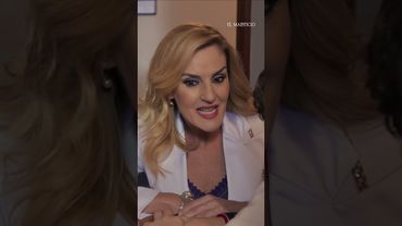 Dolores ve un cambio en Juanito #AmorAmargo #Uninovelas