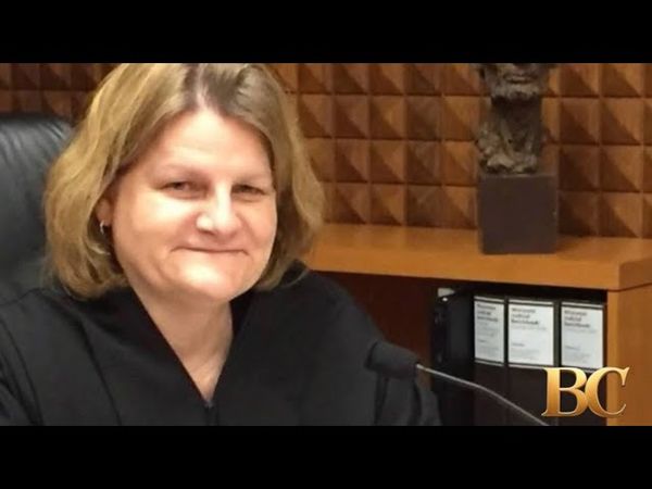 Judge says case against Milwaukee judge who helped undocumented man evade arrest to continue