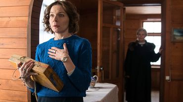 ШИКАРНАЯ ЭКРАНИЗАЦИЯ ДЕТЕКТИВА И НЕ МЕНЕЕ ШИКАРНЫЙ ДУЭТ АКТЁРОВ! ЗГАДОЧНОЕ ДЕЛО! КАМЕЯ ИЗ ВАТИКАНА