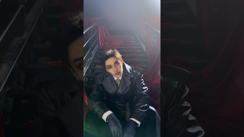 🤓🧛 #StrayKids #스트레이키즈 #방찬 #BangChan #合 #HOP #WalkinOnWater #Railway