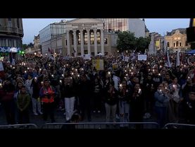 'We have to change because we can't give more of our lives' - Serbian student protest in Subotica