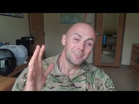 Введение в US Army Basic Combat Training, Reception, Red, White and Blue Phases.