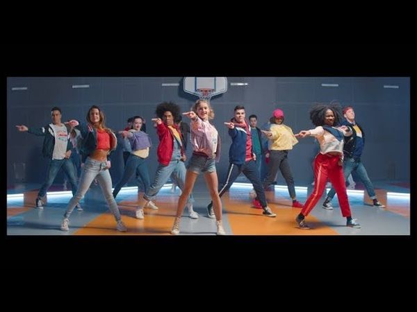 Lou | "Qui pourrait ?" - Clip officiel