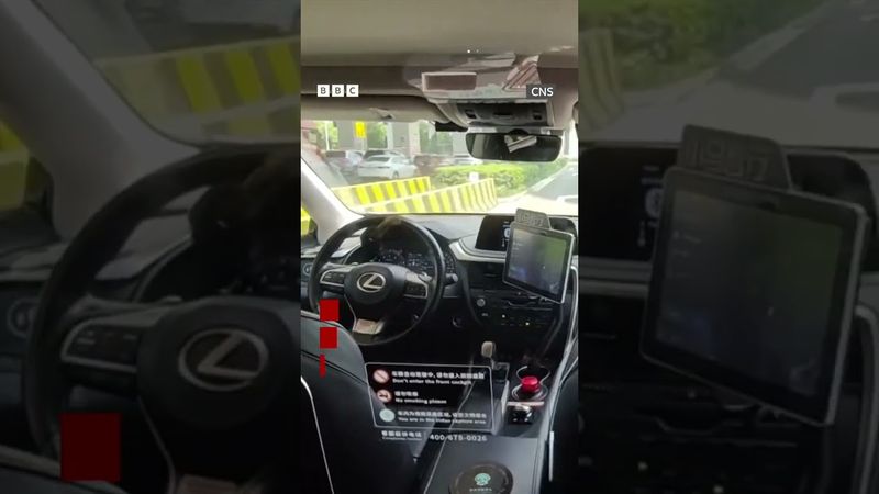 У Китаї запустили безпілотне таксі #shorts #технології #китай