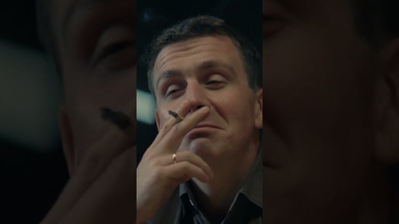 Сергей Смирнов раскроет любое преступление 🔥 Смотрите сериал «Хрустальный» на KION