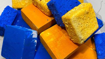 Blue and Yellow dyed and Pasted Blocks | white noice | Oddly Satisfying | Pebbles Play|