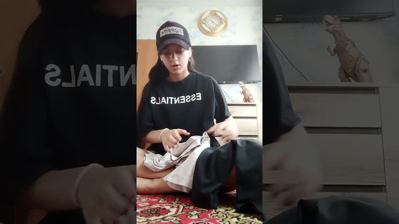 Я поеду на Мамину работу, может я сниму что-то там