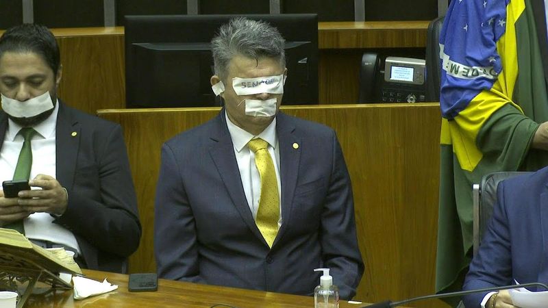 Opposition lawmakers stage protest at Congress after Bolsonaro house arrest | AFP