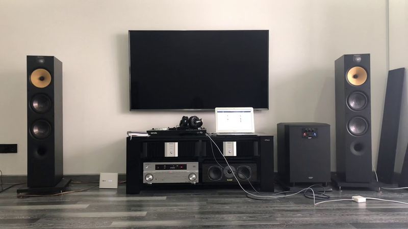 B&W 683 s2 ROTEL RB 1070