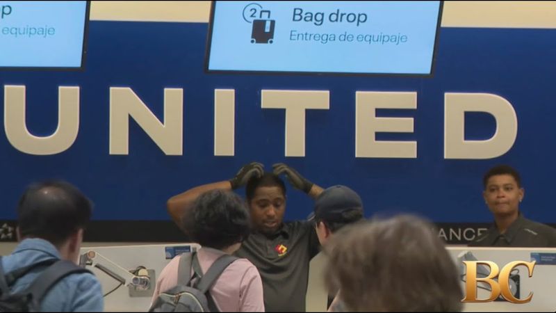 United blames ‘technology disruption’ for 1,000+ flight delays