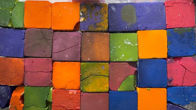 Happy Birthday August - SOFT MULTICOLOURS Z Chalk 💕💕