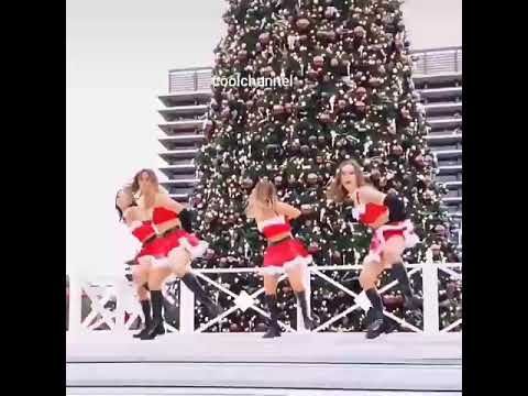 Новогодний танец