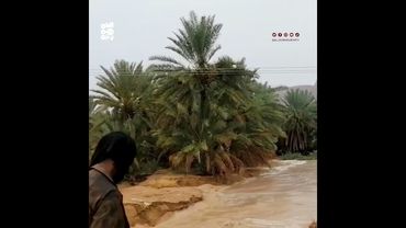 سيول جارفة تعزل قرى وتعطل حركة السير في حضرموت