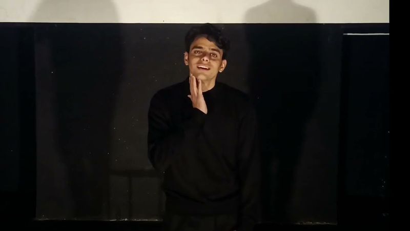 •مونولوگ رو چهلم «نویسنده و بازیگر مهران فاروقی»