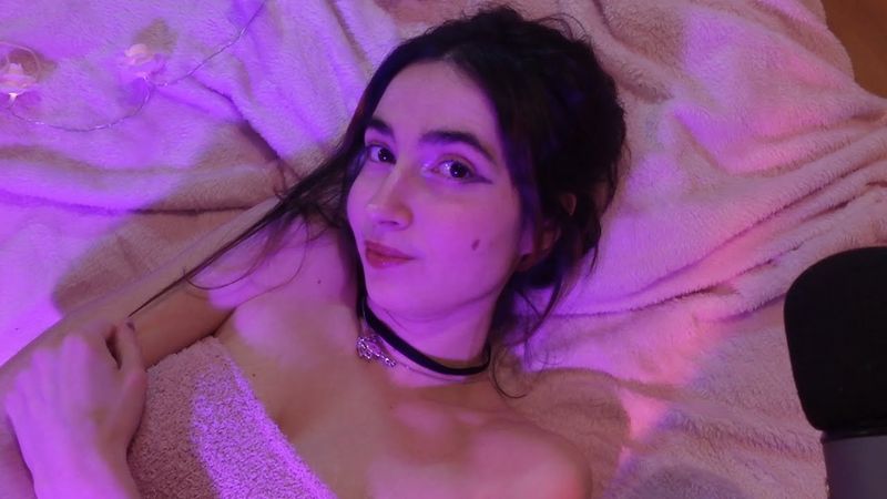 ASMR❤️En TU CAMITA ¿Te HABLO SUAVE Para DORMIR?