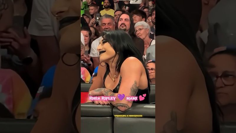 Rhea Ripley 💜 mami mode on enjoying #wwe #rhearipley