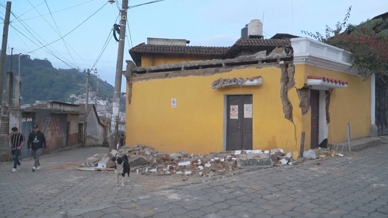 Серия землетресений в Гватемале разрушила дома