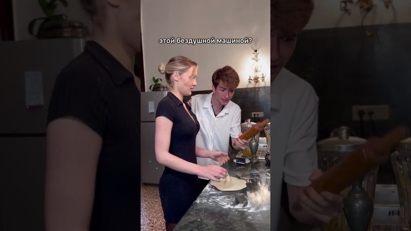 Готовлю пиццу со СКАЛКОЙ перед ИТАЛЬЯНЦЕМ 🤯