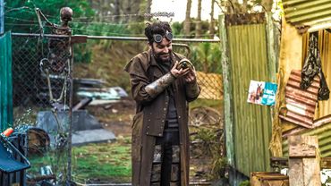 Когда НАХОДИШЬ ПИТОМЦА В ИГРАХ ПРО ВЫЖИВАНИЕ