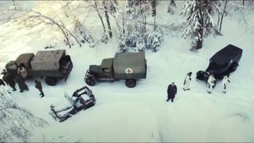 МОЩНЫЙ КРУТОЙ ФИЛЬМ! ПОДРАЗДЕЛЕНИЕ ВОЙСК ПОПАДАЕТ В КОТЕЛ! НА РЕАЛЬНЫХ СОБЫТИЯХ! "Снег и Пепел"