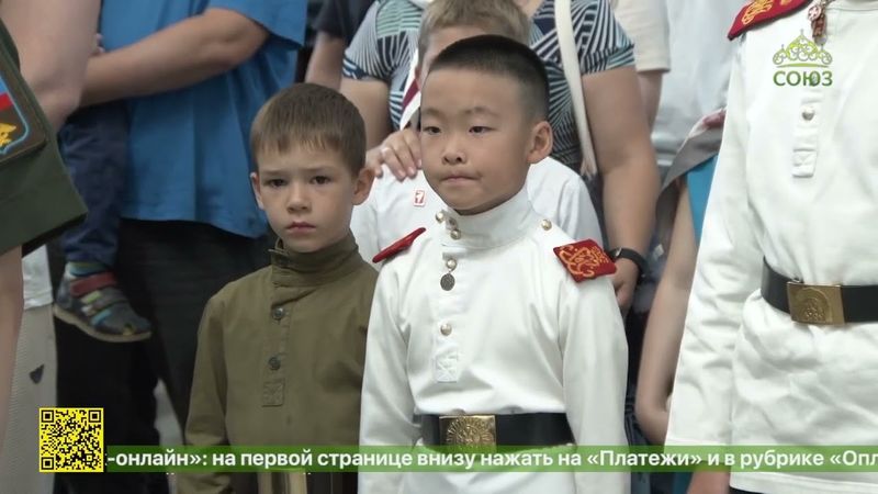 В Санкт-Петербурге молитвенно отметили 190 лет освящения Смольного собора