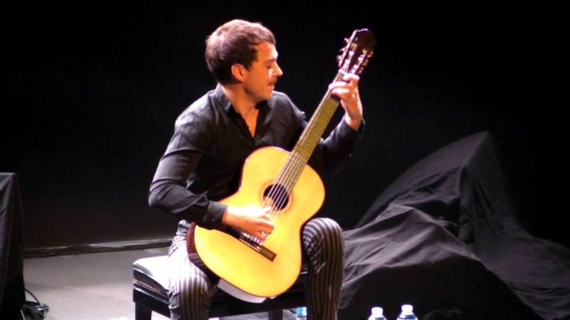 FGI 2013 - Thibault Cauvin (1/6) - Sonates de Domenico Scarlatti