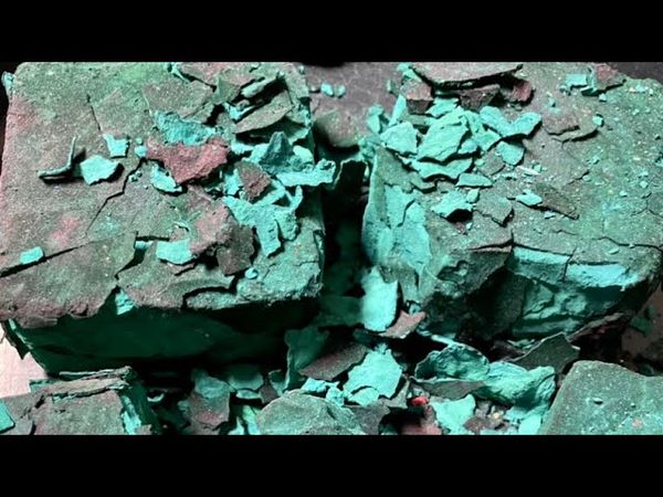 Dusty & Flakey Soft Green Dyed Gym Chalk | Happy Birthday Megan Lawrence 🥳