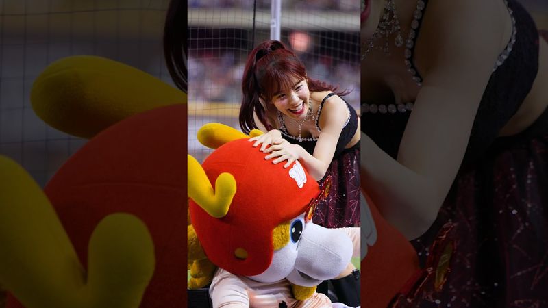 [4k] 2025 WeiChuanDRAGONS 李多惠 이다혜치어리더 공연 끝나고 직캠 #shorts #이다혜치어리더 #대만 #李多惠 #치어리더 #공연 #영상 #직캠