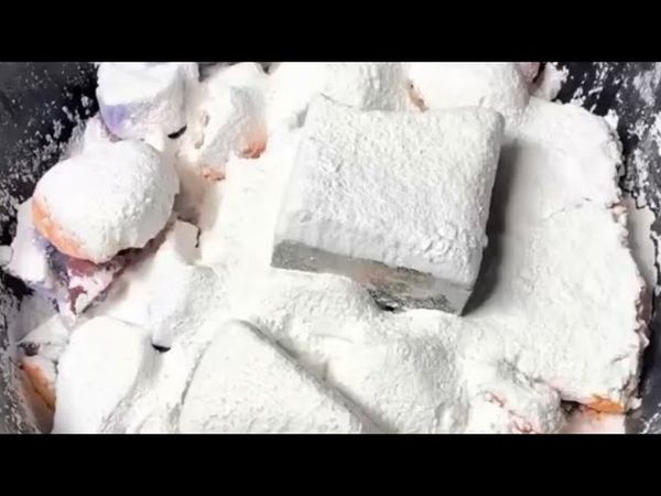 Sifted Starch on Colored Chalk