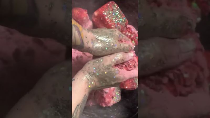 Thick Red Pasted Chalk